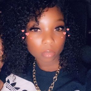 Meet your Posher, Alice👑